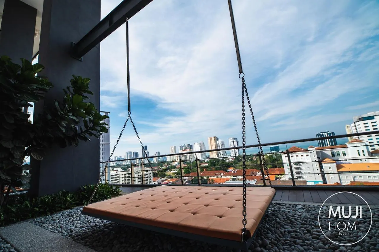 Muji B&W Studio - Seaview At 218 Tropicana Near Komtar Food Heaven With Netflix & Tv Box George Town