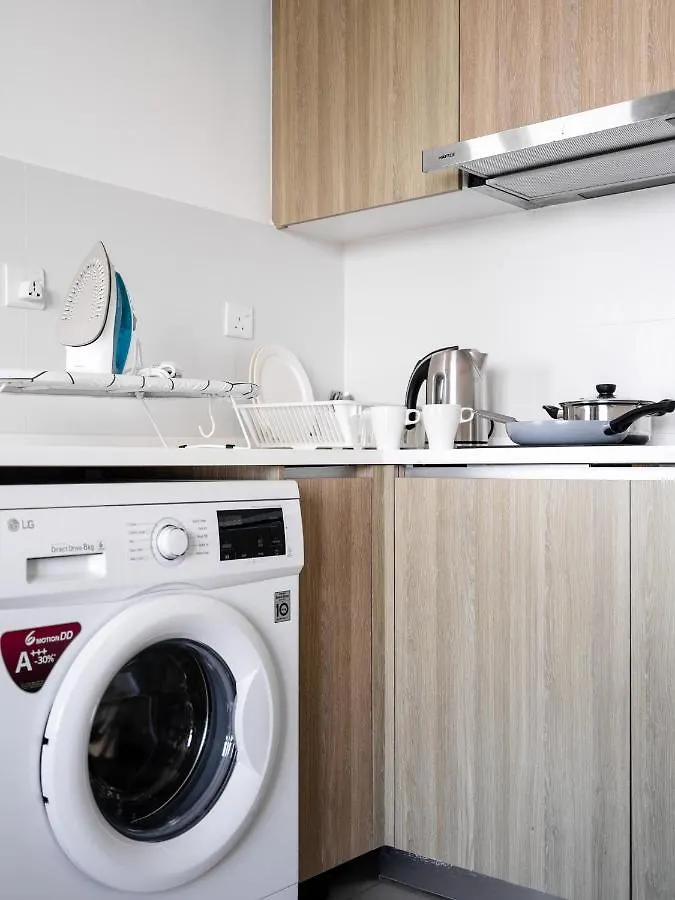 Apartment Muji B&W Studio - Seaview At 218 Tropicana Near Komtar Food Heaven With Netflix & Tv Box George Town Malaysia