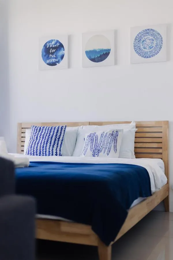 Apartment Muji B&W Studio - Seaview At 218 Tropicana Near Komtar Food Heaven With Netflix & Tv Box George Town Malaysia